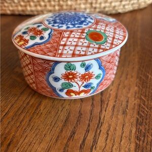 Japanese Imari Porcelain Dish with Lid - Orange and Blue